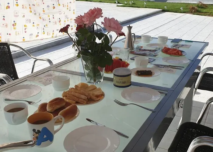 Aljara Casa de Férias *